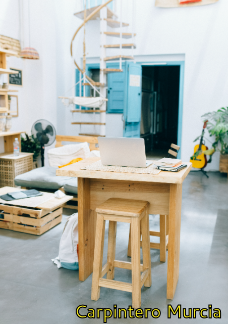 Ideas para decorar tu hogar con muebles de madera